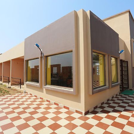 Hotel On Call Puri Laxmi Beach Resort 외부 사진