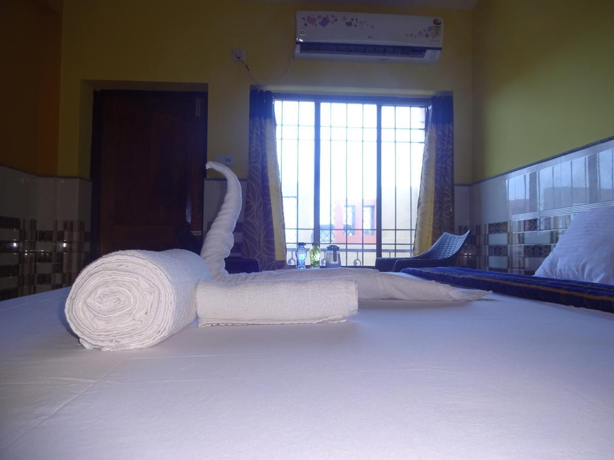 Hotel On Call Puri Laxmi Beach Resort 외부 사진
